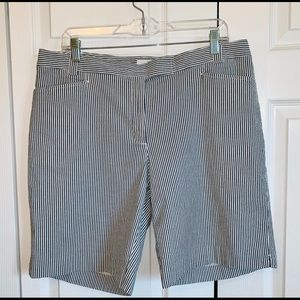 Lizgolf Audra Seersucker Golf Shorts 16